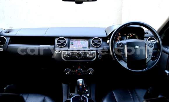 Buy Used Land Rover Discovery Sport White Car in Windhoek in Namibia Buy Used Land Rover Discovery Sport White Car in Windhoek in Namibia