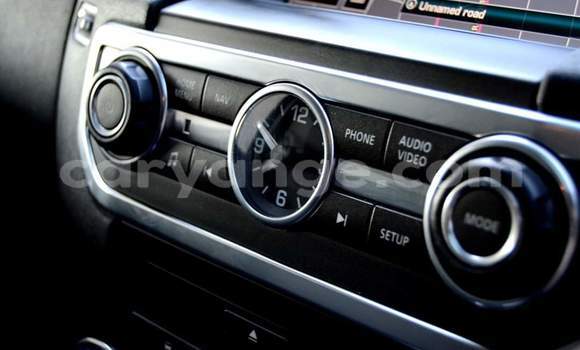 Buy Used Land Rover Discovery Sport White Car in Windhoek in Namibia Buy Used Land Rover Discovery Sport White Car in Windhoek in Namibia