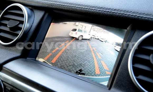 Buy Used Land Rover Discovery Sport White Car in Windhoek in Namibia Buy Used Land Rover Discovery Sport White Car in Windhoek in Namibia