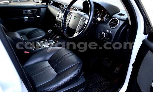 Buy Used Land Rover Discovery Sport White Car in Windhoek in Namibia Buy Used Land Rover Discovery Sport White Car in Windhoek in Namibia