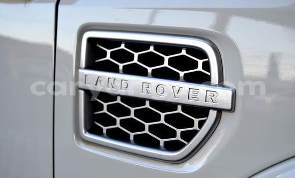 Buy Used Land Rover Discovery Sport White Car in Windhoek in Namibia Buy Used Land Rover Discovery Sport White Car in Windhoek in Namibia