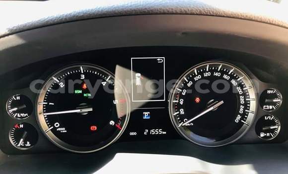 Acheter Occasion Voiture Toyota Land Cruiser Blanc à Windhoek, Namibie Acheter Occasion Voiture Toyota Land Cruiser Blanc à Windhoek, Namibie