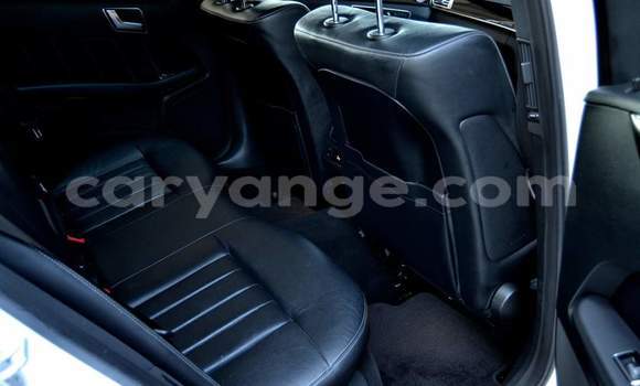 Buy Used Mercedes-Benz E–Class White Car in Grootfontein in Namibia Buy Used Mercedes-Benz E–Class White Car in Grootfontein in Namibia