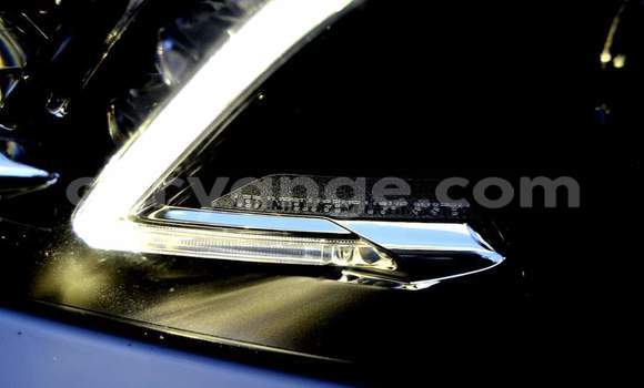 Buy Used Mercedes-Benz E–Class White Car in Grootfontein in Namibia Buy Used Mercedes-Benz E–Class White Car in Grootfontein in Namibia