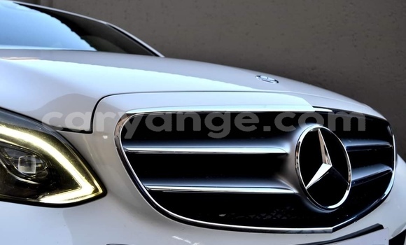 Buy Used Mercedes-Benz E–Class White Car in Grootfontein in Namibia Buy Used Mercedes-Benz E–Class White Car in Grootfontein in Namibia