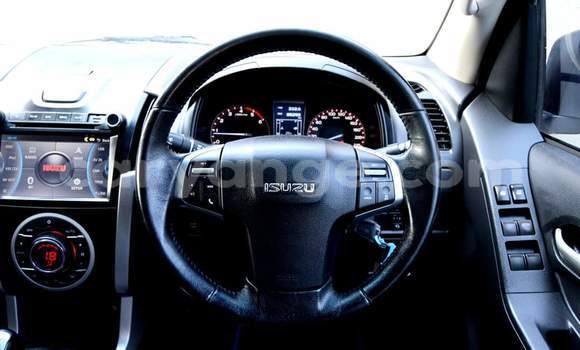 Buy Used Isuzu KB White Car in Grootfontein in Namibia Buy Used Isuzu KB White Car in Grootfontein in Namibia