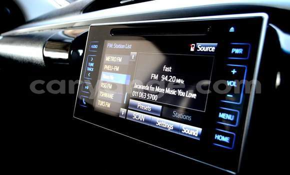 Buy Used Toyota Hilux White Car in Windhoek in Namibia Buy Used Toyota Hilux White Car in Windhoek in Namibia