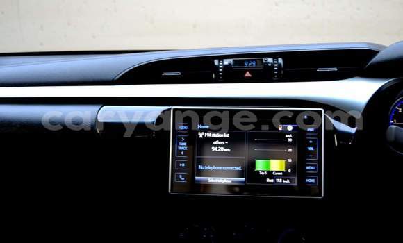 Buy Used Toyota Hilux White Car in Windhoek in Namibia Buy Used Toyota Hilux White Car in Windhoek in Namibia