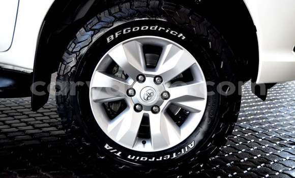 Buy Used Toyota Hilux White Car in Windhoek in Namibia Buy Used Toyota Hilux White Car in Windhoek in Namibia