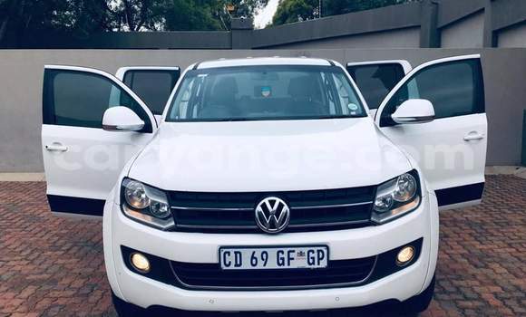 Buy Used Volkswagen Amarok White Car in Windhoek in Namibia Buy Used Volkswagen Amarok White Car in Windhoek in Namibia