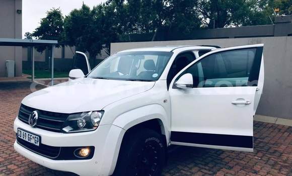 Buy Used Volkswagen Amarok White Car in Windhoek in Namibia Buy Used Volkswagen Amarok White Car in Windhoek in Namibia