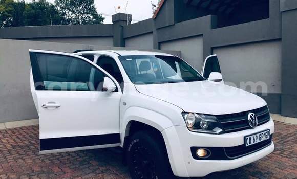 Buy Used Volkswagen Amarok White Car in Windhoek in Namibia Buy Used Volkswagen Amarok White Car in Windhoek in Namibia
