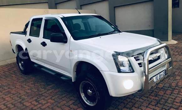 Buy Used Isuzu KB White Car in Windhoek in Namibia