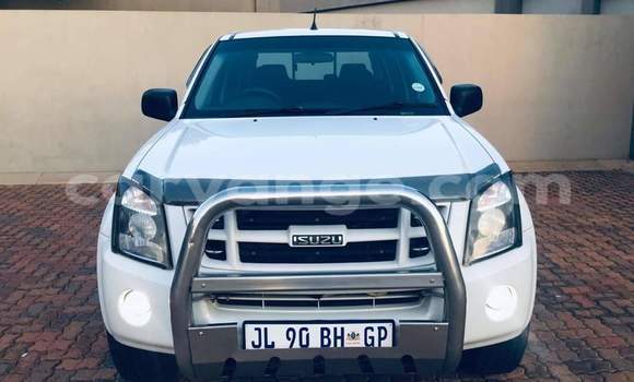 Buy Used Isuzu KB White Car in Windhoek in Namibia Buy Used Isuzu KB White Car in Windhoek in Namibia