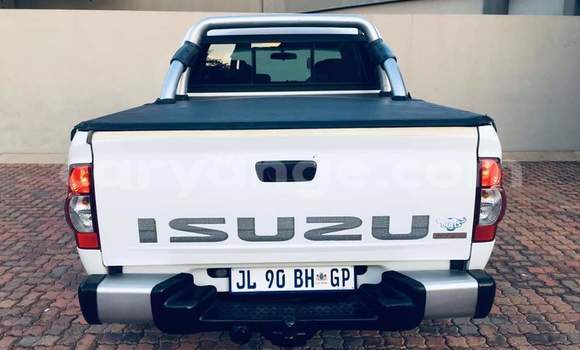 Buy Used Isuzu KB White Car in Windhoek in Namibia Buy Used Isuzu KB White Car in Windhoek in Namibia