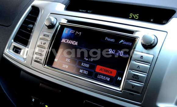 Acheter Occasion Voiture Toyota Hilux Blanc à Windhoek, Namibie Acheter Occasion Voiture Toyota Hilux Blanc à Windhoek, Namibie