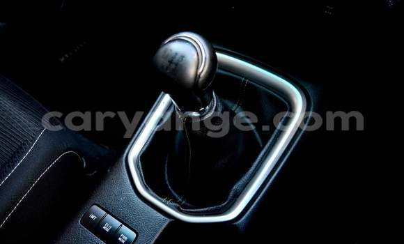 Acheter Occasion Voiture Toyota Hilux Blanc à Windhoek, Namibie Acheter Occasion Voiture Toyota Hilux Blanc à Windhoek, Namibie