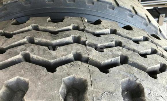 Acheter Occasion Utilitaire Nissan UD Blanc à Windhoek, Namibie Acheter Occasion Utilitaire Nissan UD Blanc à Windhoek, Namibie