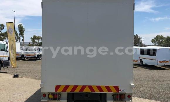 Buy Used Mitsubishi Van White Truck in Windhoek in Namibia Buy Used Mitsubishi Van White Truck in Windhoek in Namibia