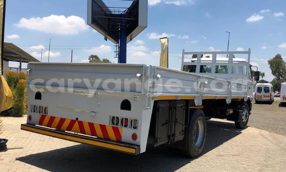 Buy Used Nissan UD White Truck in Windhoek in Namibia Buy Used Nissan UD White Truck in Windhoek in Namibia