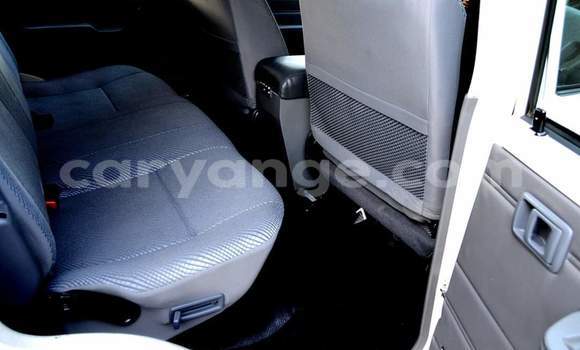 Buy Used Toyota Land Cruiser White Car in Windhoek in Namibia Buy Used Toyota Land Cruiser White Car in Windhoek in Namibia