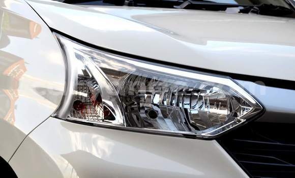Buy Used Toyota Avanza White Car in Windhoek in Namibia Buy Used Toyota Avanza White Car in Windhoek in Namibia