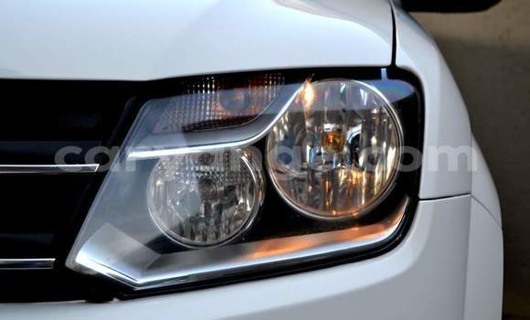 Buy Used Volkswagen Amarok White Car in Grootfontein in Namibia Buy Used Volkswagen Amarok White Car in Grootfontein in Namibia