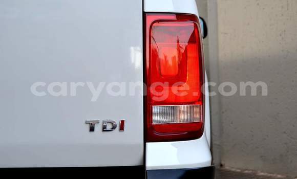 Buy Used Volkswagen Amarok White Car in Grootfontein in Namibia Buy Used Volkswagen Amarok White Car in Grootfontein in Namibia