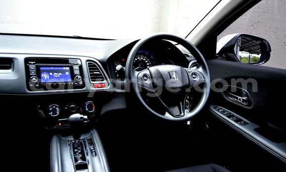 Buy Used Honda HR–V White Car in Windhoek in Namibia Buy Used Honda HR–V White Car in Windhoek in Namibia