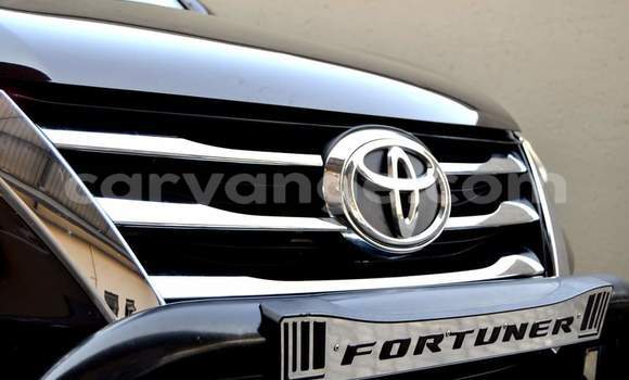 Buy Used Toyota Fortuner Brown Car in Windhoek in Namibia Buy Used Toyota Fortuner Brown Car in Windhoek in Namibia