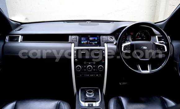 Acheter Occasion Voiture Land Rover Discovery Sport Blanc à Windhoek, Namibie Acheter Occasion Voiture Land Rover Discovery Sport Blanc à Windhoek, Namibie