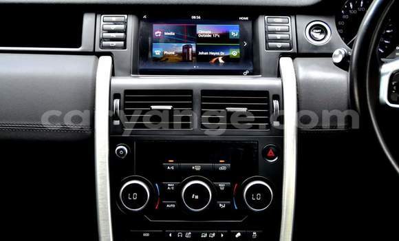 Acheter Occasion Voiture Land Rover Discovery Sport Blanc à Windhoek, Namibie Acheter Occasion Voiture Land Rover Discovery Sport Blanc à Windhoek, Namibie