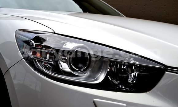 Acheter Occasion Voiture Mazda CX–5 Blanc à Windhoek, Namibie Acheter Occasion Voiture Mazda CX–5 Blanc à Windhoek, Namibie