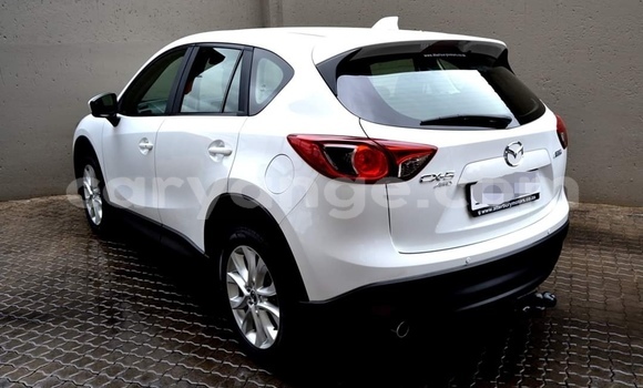 Acheter Occasion Voiture Mazda CX–5 Blanc à Windhoek, Namibie Acheter Occasion Voiture Mazda CX–5 Blanc à Windhoek, Namibie