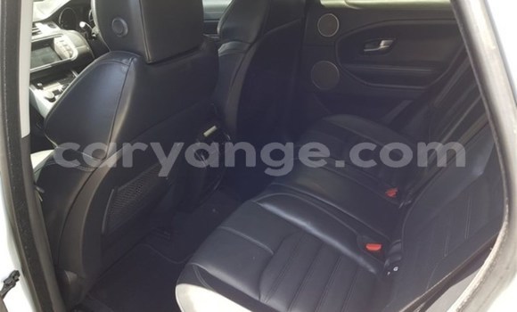 Acheter Occasion Voiture Land Rover Range Rover Evoque Blanc à Windhoek, Namibie Acheter Occasion Voiture Land Rover Range Rover Evoque Blanc à Windhoek, Namibie