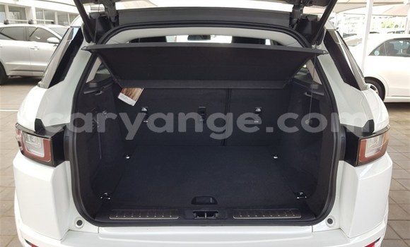 Acheter Occasion Voiture Land Rover Range Rover Evoque Blanc à Windhoek, Namibie Acheter Occasion Voiture Land Rover Range Rover Evoque Blanc à Windhoek, Namibie