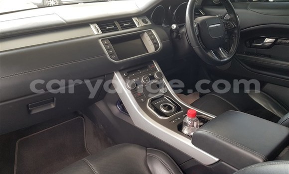 Acheter Occasion Voiture Land Rover Range Rover Evoque Blanc à Windhoek, Namibie Acheter Occasion Voiture Land Rover Range Rover Evoque Blanc à Windhoek, Namibie