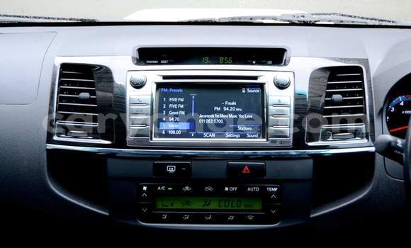 Buy Used Toyota Fortuner White Car in Windhoek in Namibia Buy Used Toyota Fortuner White Car in Windhoek in Namibia