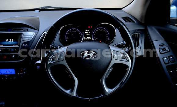 Buy Used Hyundai Ix35 Blue Car in Windhoek in Namibia Buy Used Hyundai Ix35 Blue Car in Windhoek in Namibia