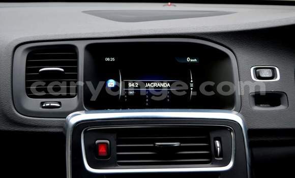 Buy Used Volvo S60 White Car in Windhoek in Namibia Buy Used Volvo S60 White Car in Windhoek in Namibia