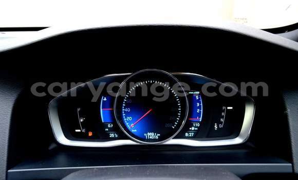 Buy Used Volvo S60 White Car in Windhoek in Namibia Buy Used Volvo S60 White Car in Windhoek in Namibia