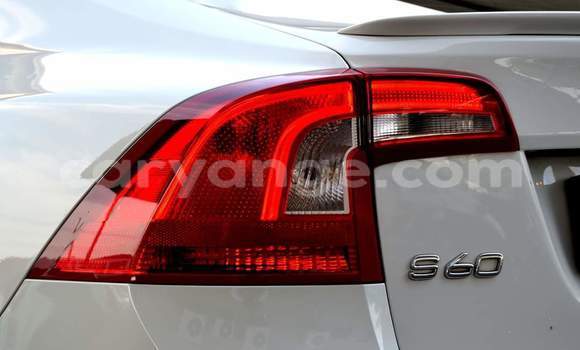 Buy Used Volvo S60 White Car in Windhoek in Namibia Buy Used Volvo S60 White Car in Windhoek in Namibia