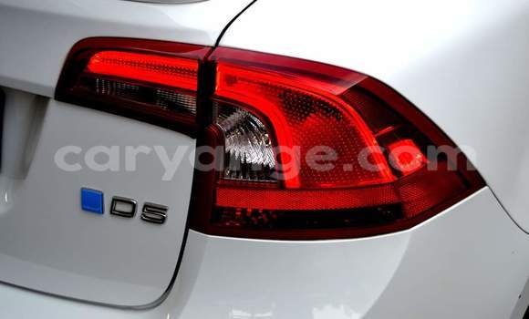Buy Used Volvo S60 White Car in Windhoek in Namibia Buy Used Volvo S60 White Car in Windhoek in Namibia