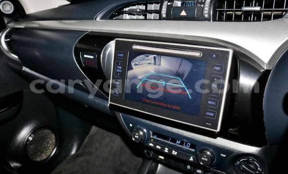 Acheter Occasion Voiture Toyota Hilux Blanc à Windhoek, Namibie Acheter Occasion Voiture Toyota Hilux Blanc à Windhoek, Namibie