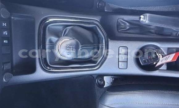 Buy Used Toyota Hilux Silver Car in Windhoek in Namibia Buy Used Toyota Hilux Silver Car in Windhoek in Namibia