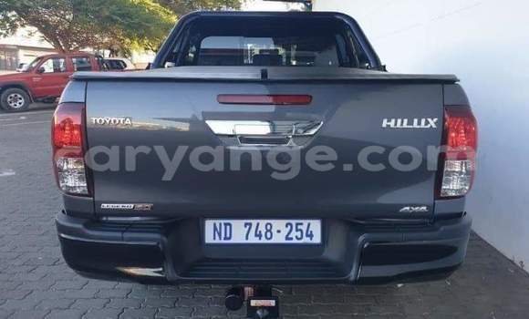 Buy Used Toyota Hilux Silver Car in Windhoek in Namibia Buy Used Toyota Hilux Silver Car in Windhoek in Namibia