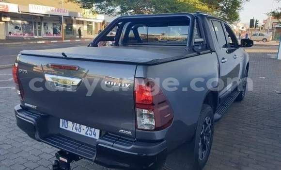 Buy Used Toyota Hilux Silver Car in Windhoek in Namibia Buy Used Toyota Hilux Silver Car in Windhoek in Namibia