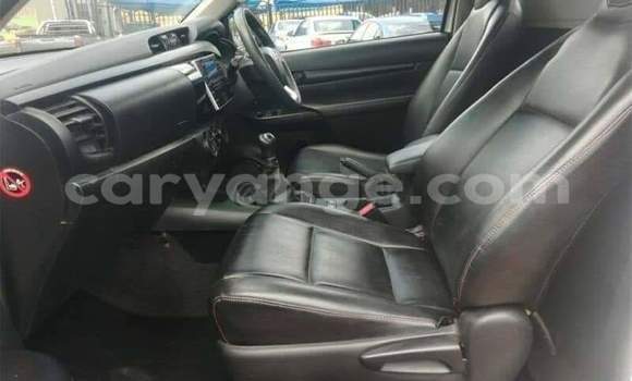 Buy Used Toyota Hilux White Car in Windhoek in Namibia Buy Used Toyota Hilux White Car in Windhoek in Namibia