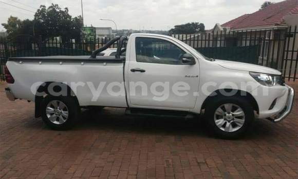 Buy Used Toyota Hilux White Car in Windhoek in Namibia Buy Used Toyota Hilux White Car in Windhoek in Namibia