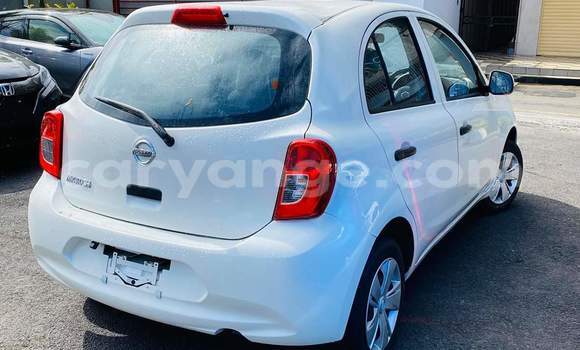 Acheter Occasion Voiture Nissan March Blanc à Grootfontein, Namibie Acheter Occasion Voiture Nissan March Blanc à Grootfontein, Namibie